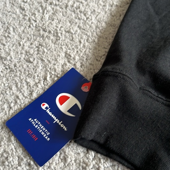 Men’s champion long sleeve tees - Picture 9 of 9